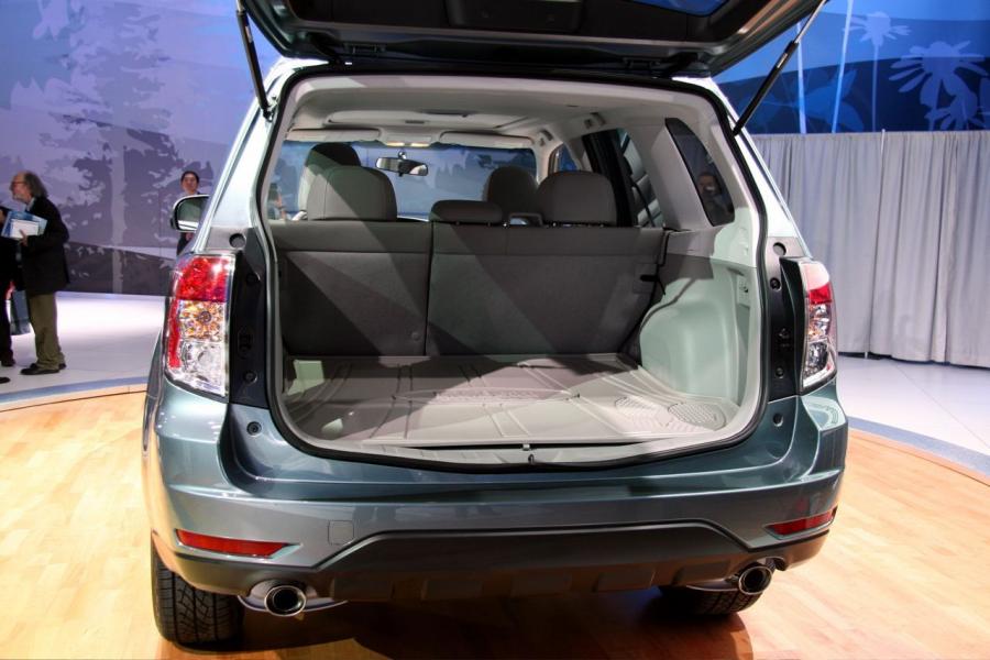  Subaru Forester 2009 года  (US) (фото 9 из 26)